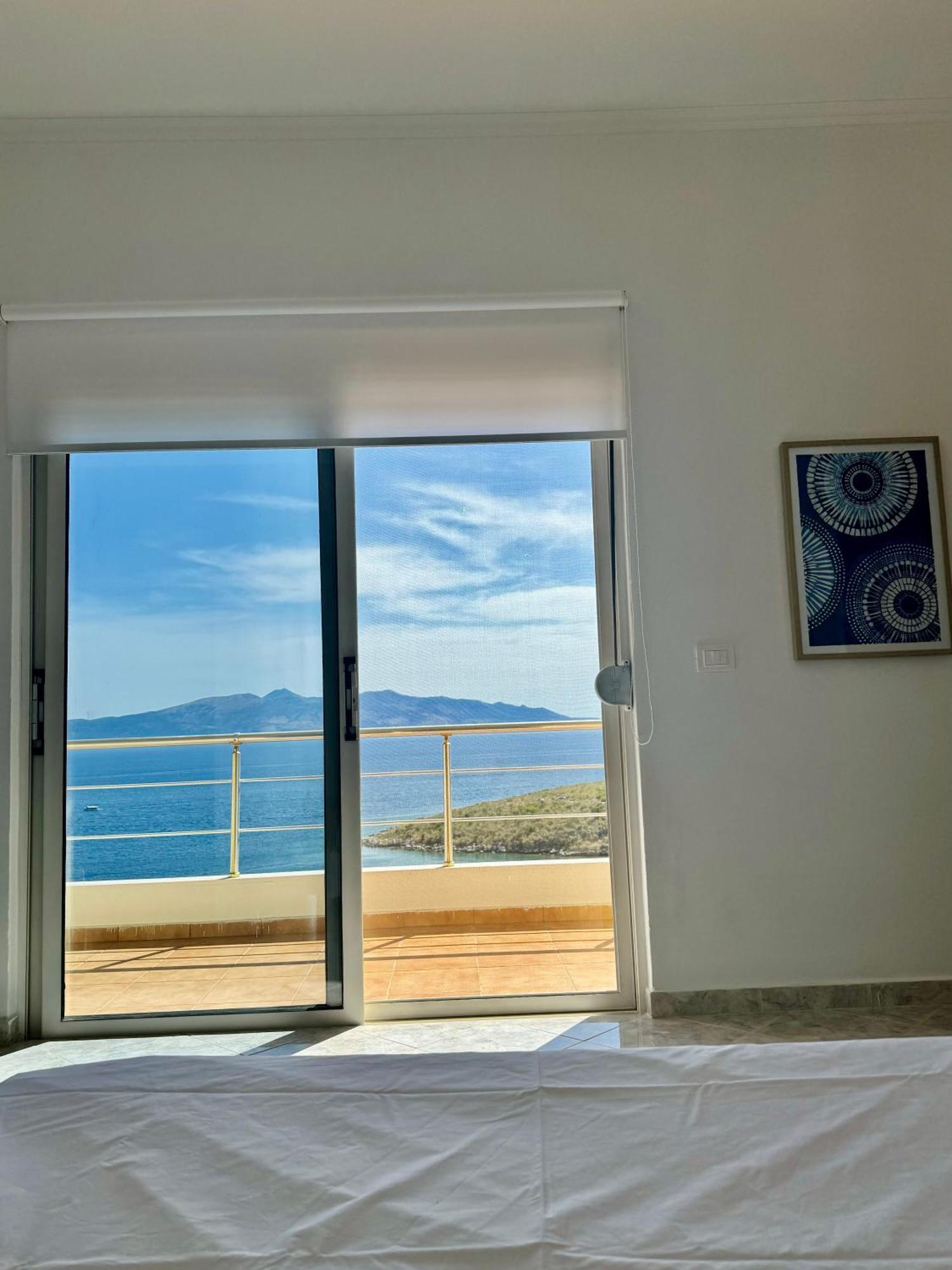 Comfy Blue Apartment Sarande